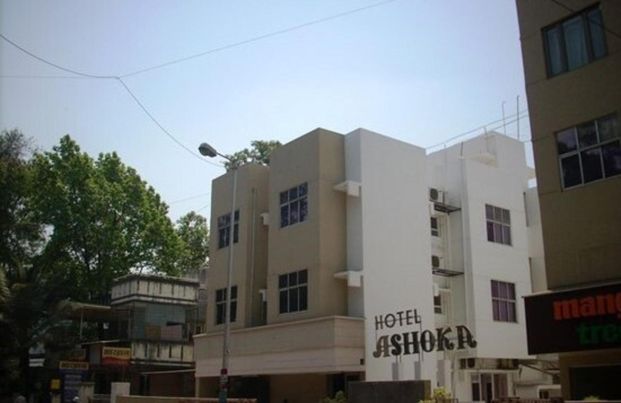 Hotel Ashoka, Pune Yerandwane Eksteriør billede