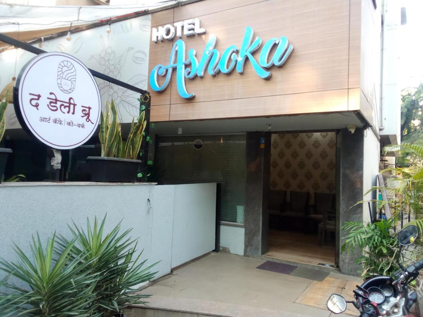 Hotel Ashoka, Pune Yerandwane Eksteriør billede
