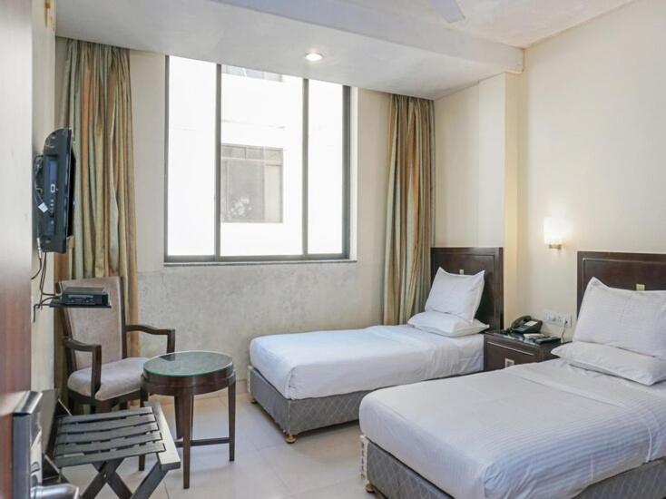 Hotel Ashoka, Pune Yerandwane Eksteriør billede